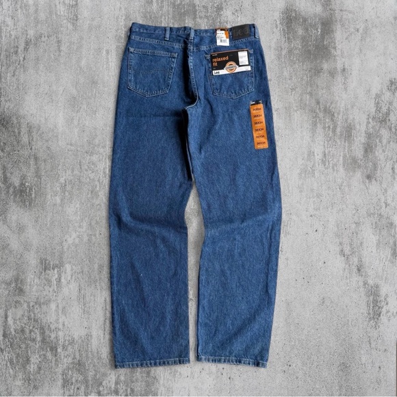 Lee Other - NWT Lee Relaxed Fit Medium Wash Denim Jeans Mens 36x34